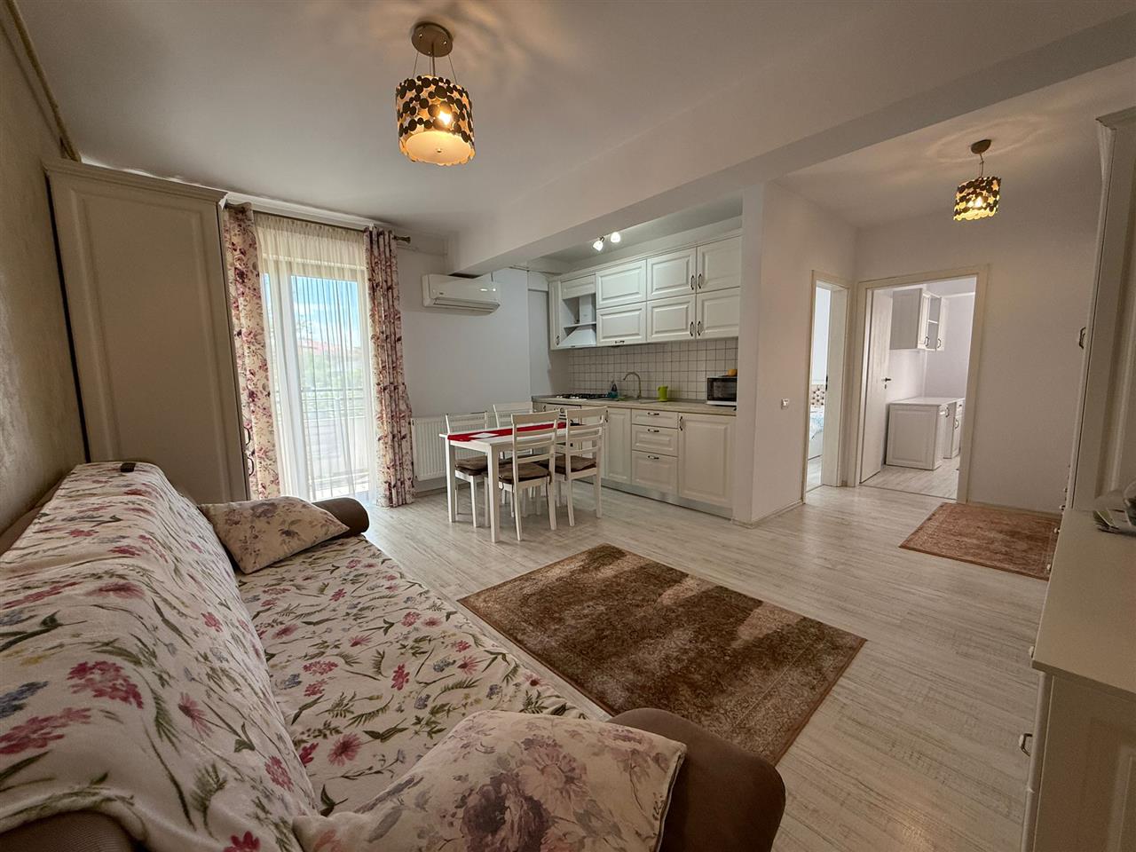 APARTAMENT 3 CAMERE ,STRADA TROTUS