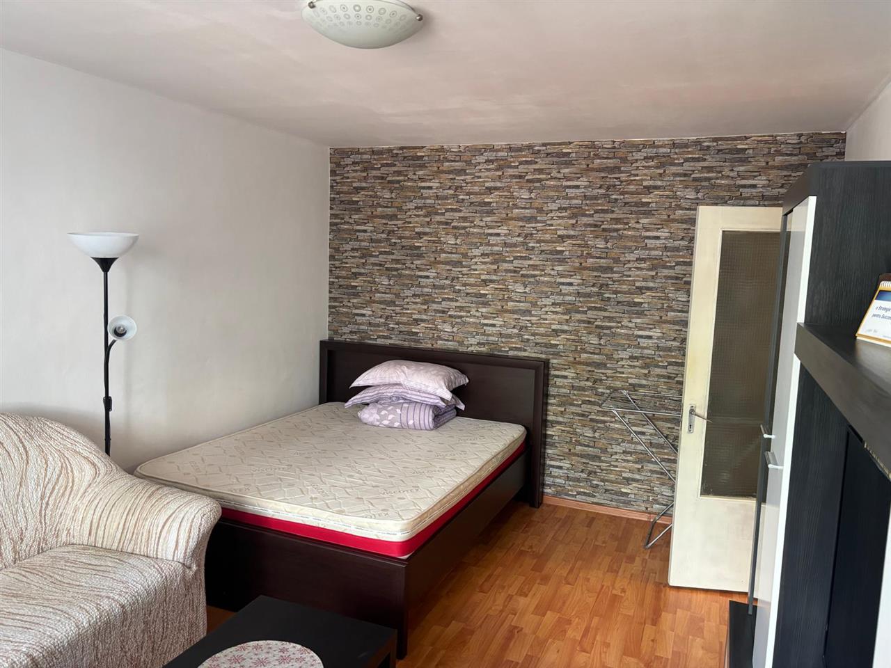 GARSONIERA DE INCHIRIAT, DRUMUL TABEREI, 6MIN METROU