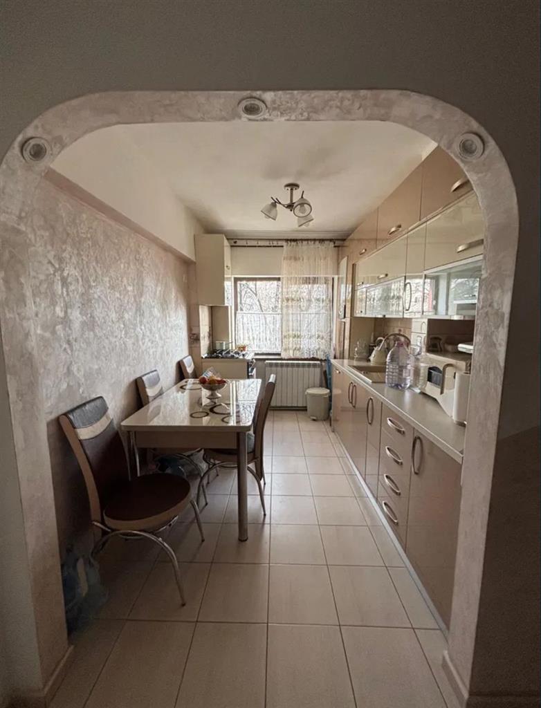 APARTAMENT 2 CAMERE GARA