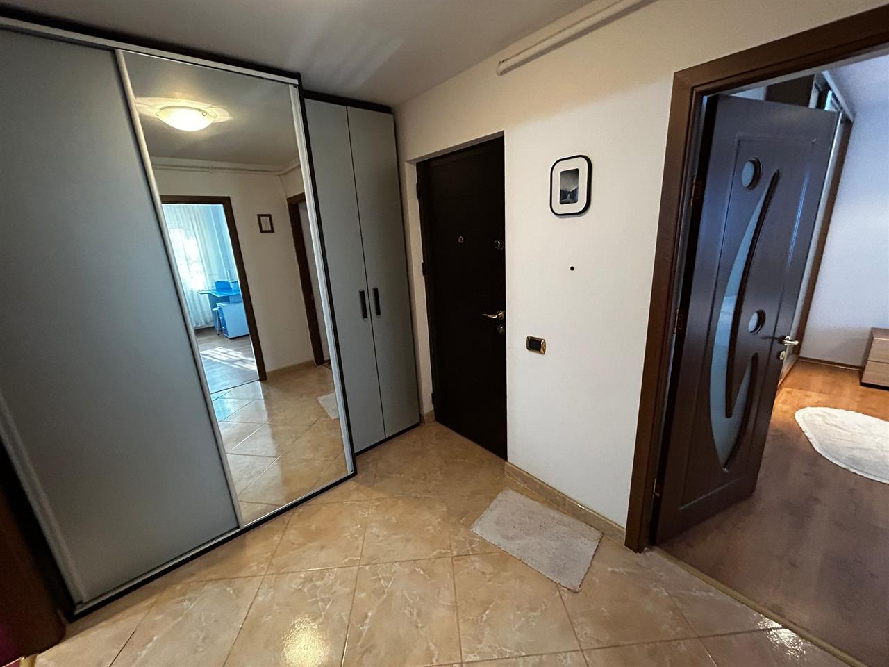 APARTAMENT 3 CAMERE ZONA GARA