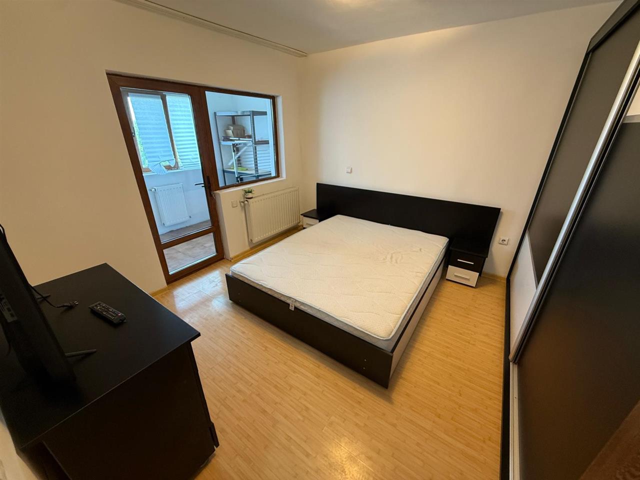 APARTAMENT 2 CAMERE, TRIBUNALUL VECHI