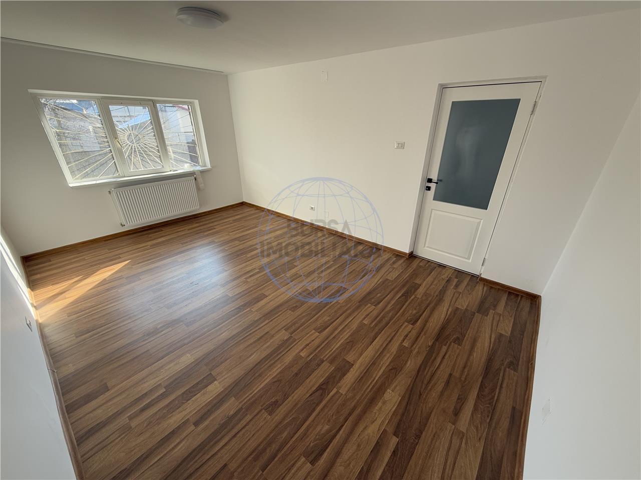 Apartament 2 camere, Piata Moldovei