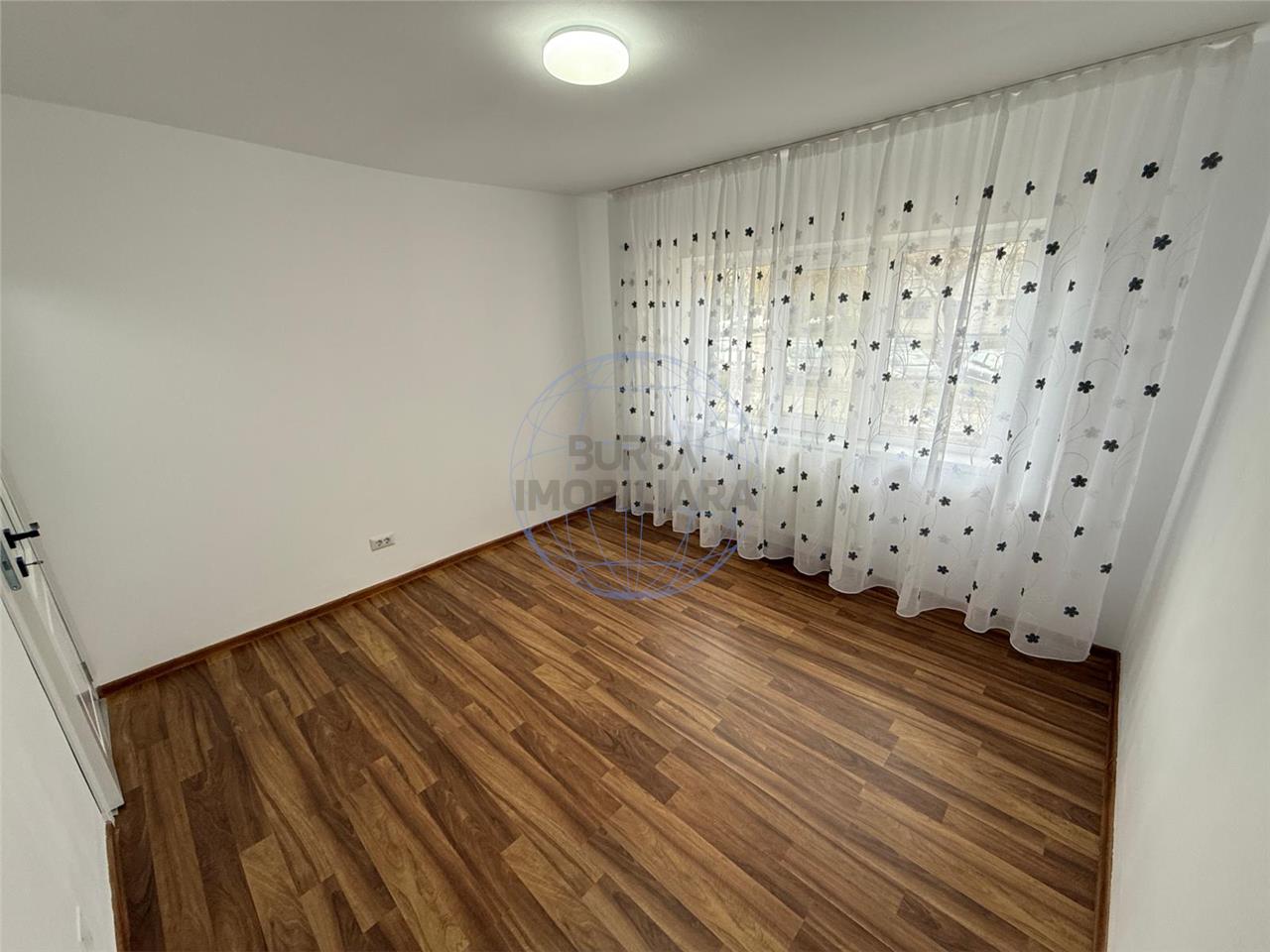 Apartament 2 camere, Piata Moldovei
