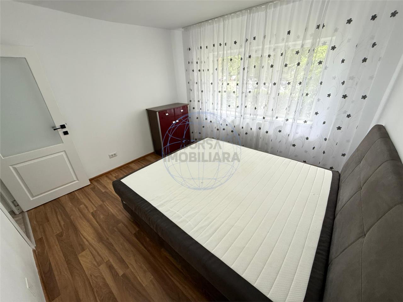 Apartament 2 camere, Piata Moldovei