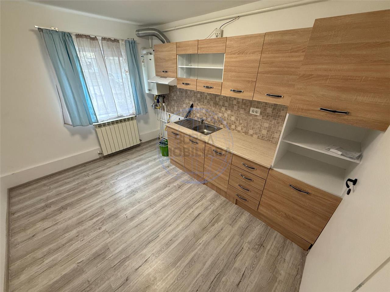GARSONIERA PARTER DE INCHIRIAT