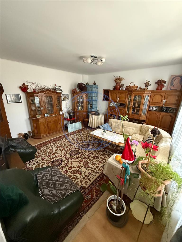CASA/VILA DE VANZARE ZONA CENTRALA