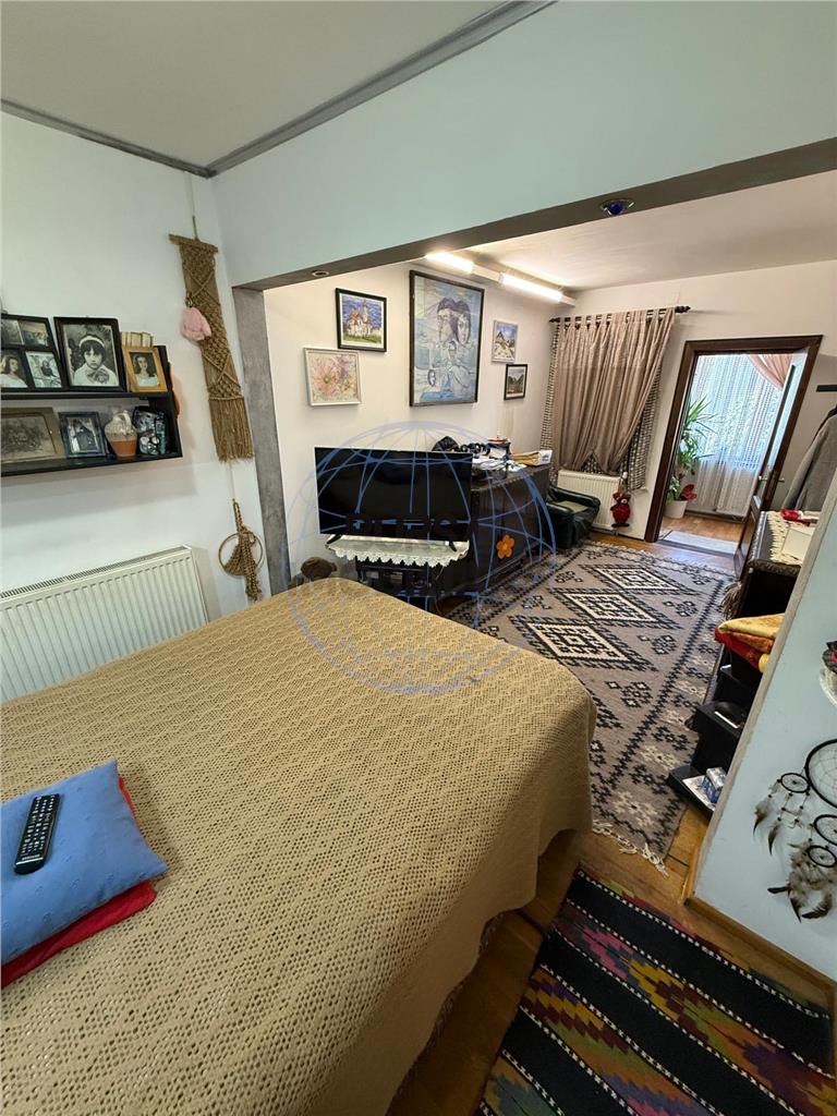 CASA/VILA DE VANZARE ZONA CENTRALA