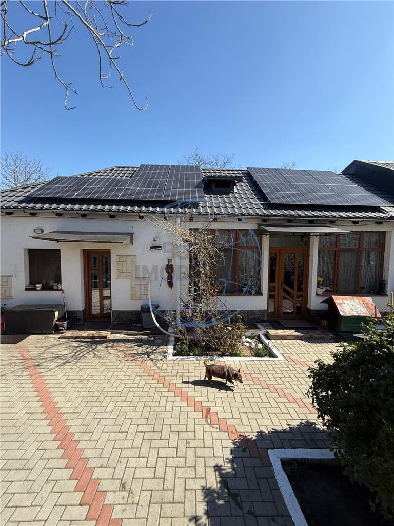 CASA/VILA DE VANZARE ZONA CENTRALA