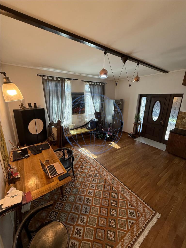 CASA/VILA DE VANZARE ZONA CENTRALA