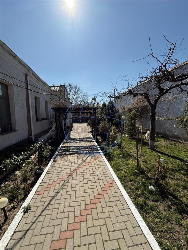 CASA/VILA DE VANZARE ZONA CENTRALA