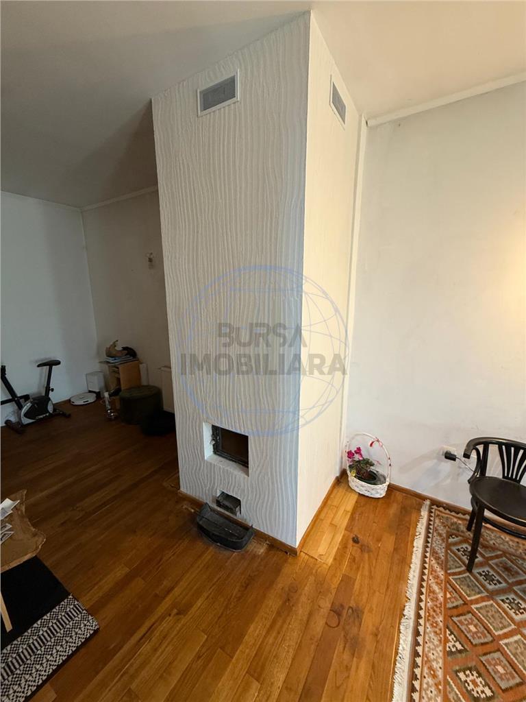 CASA/VILA DE VANZARE ZONA CENTRALA