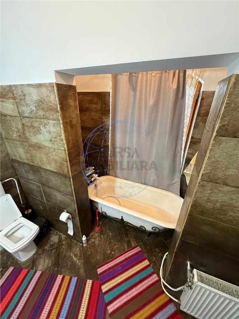 CASA/VILA DE VANZARE ZONA CENTRALA