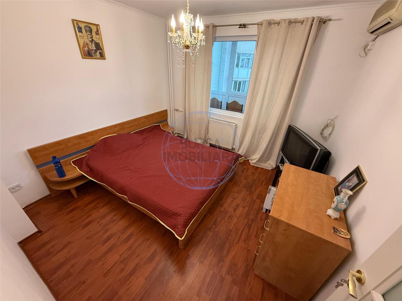 APARTAMENT 3 CAMERE , DRISTOR