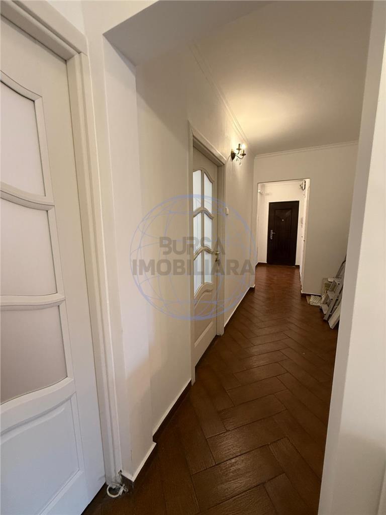 APARTAMENT 3 CAMERE , DRISTOR