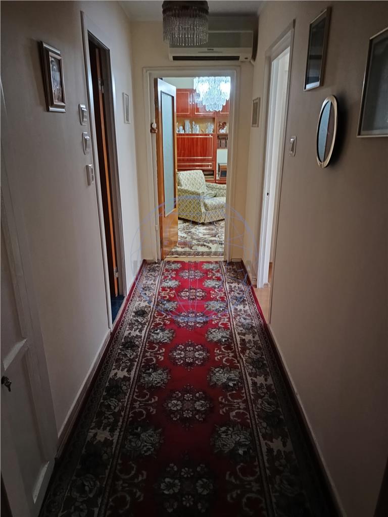 APARTAMENT 2 CAMERE, BABA NOVAC