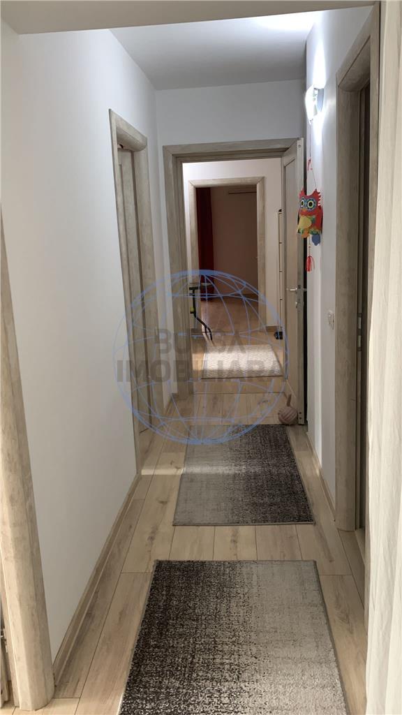APARTAMENT 3 CAMERE, ETAJ 1, ULTRACENTRAL!