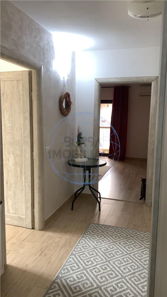 APARTAMENT 3 CAMERE, ETAJ 1, ULTRACENTRAL!