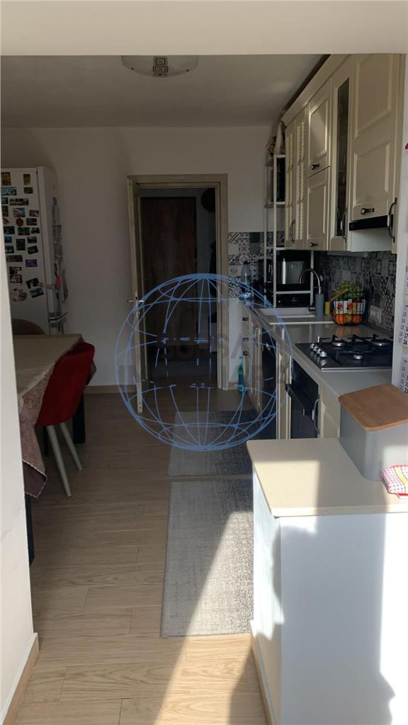 APARTAMENT 3 CAMERE, ETAJ 1, ULTRACENTRAL!