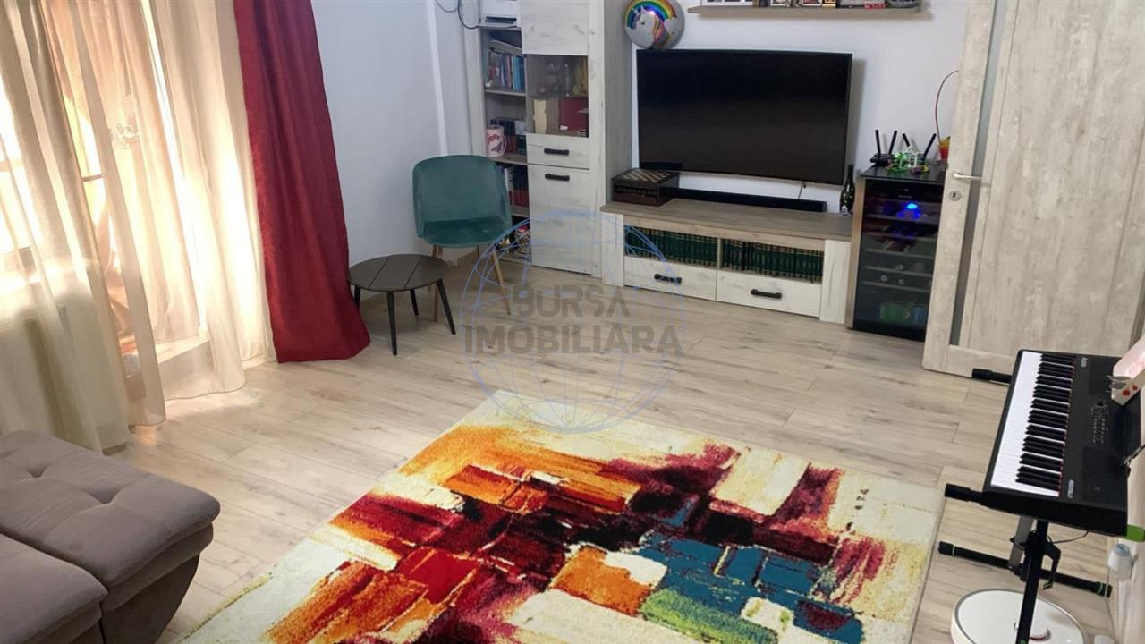 APARTAMENT 3 CAMERE, ETAJ 1, ULTRACENTRAL!