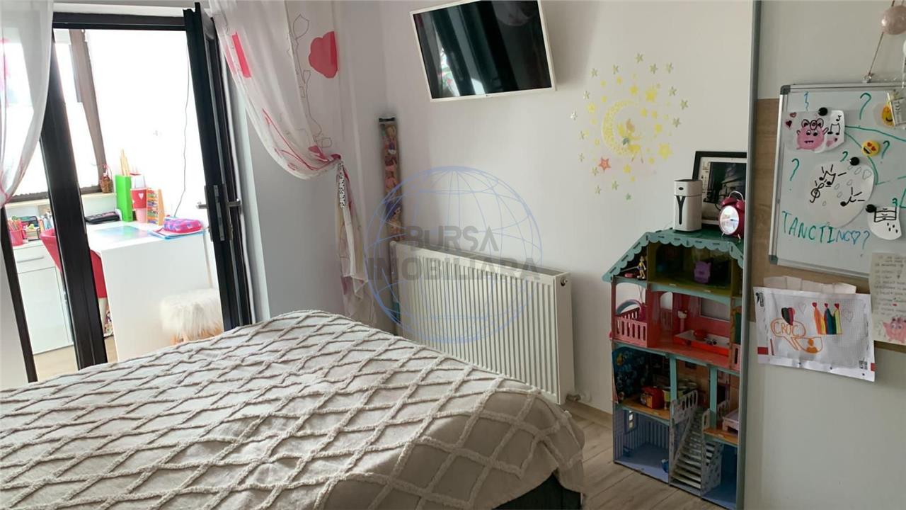 APARTAMENT 3 CAMERE, ETAJ 1, ULTRACENTRAL!