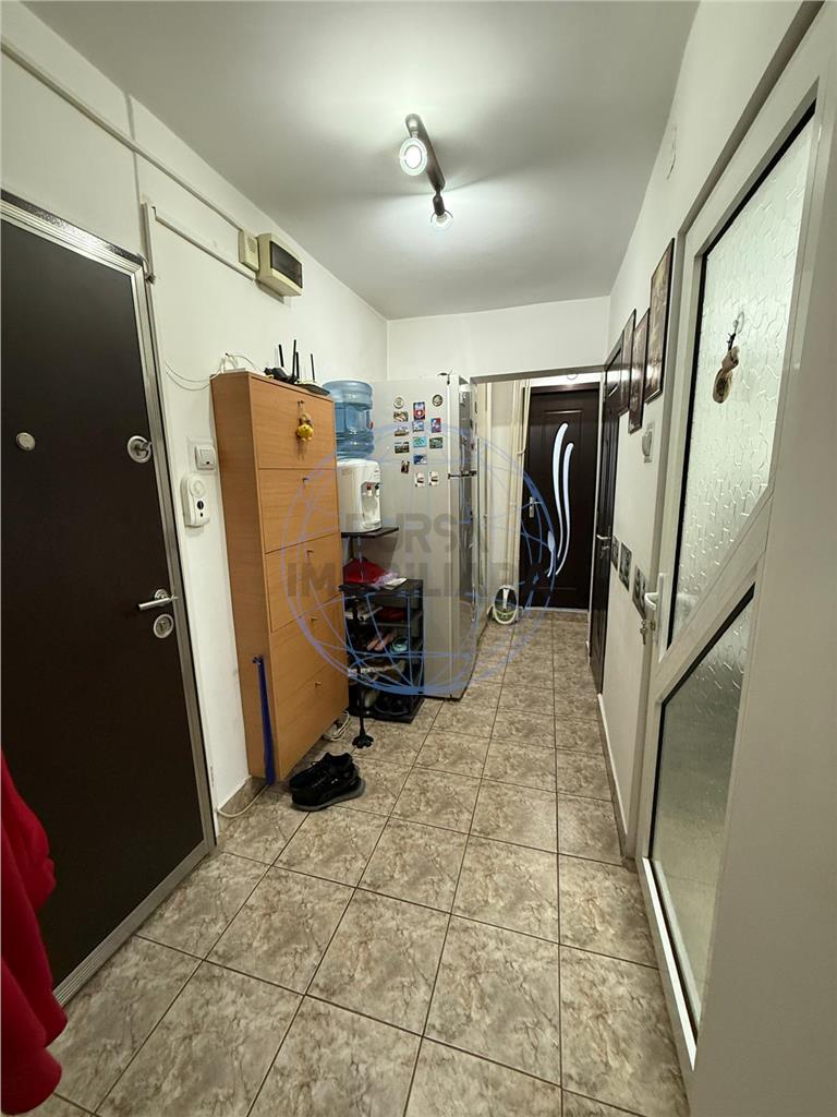 APARTAMENT 2 CAMERE, RAHOVA, LA 5 MIN DE STATIA DE TRANVAI