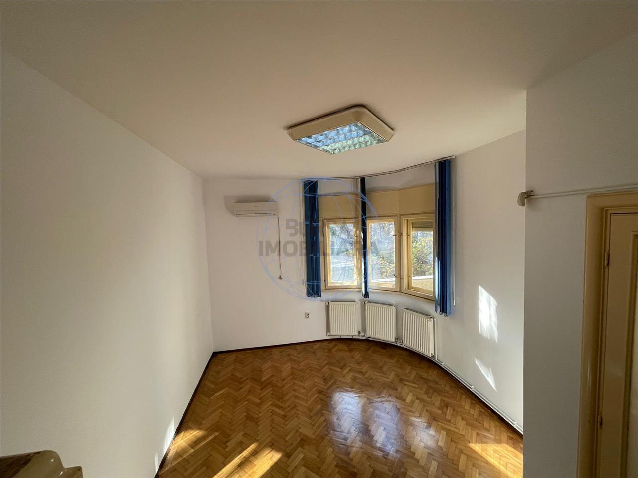 APARTAMENT 4 CAMERE DE INCHIRIAT, ZONA CALEA CALARASI