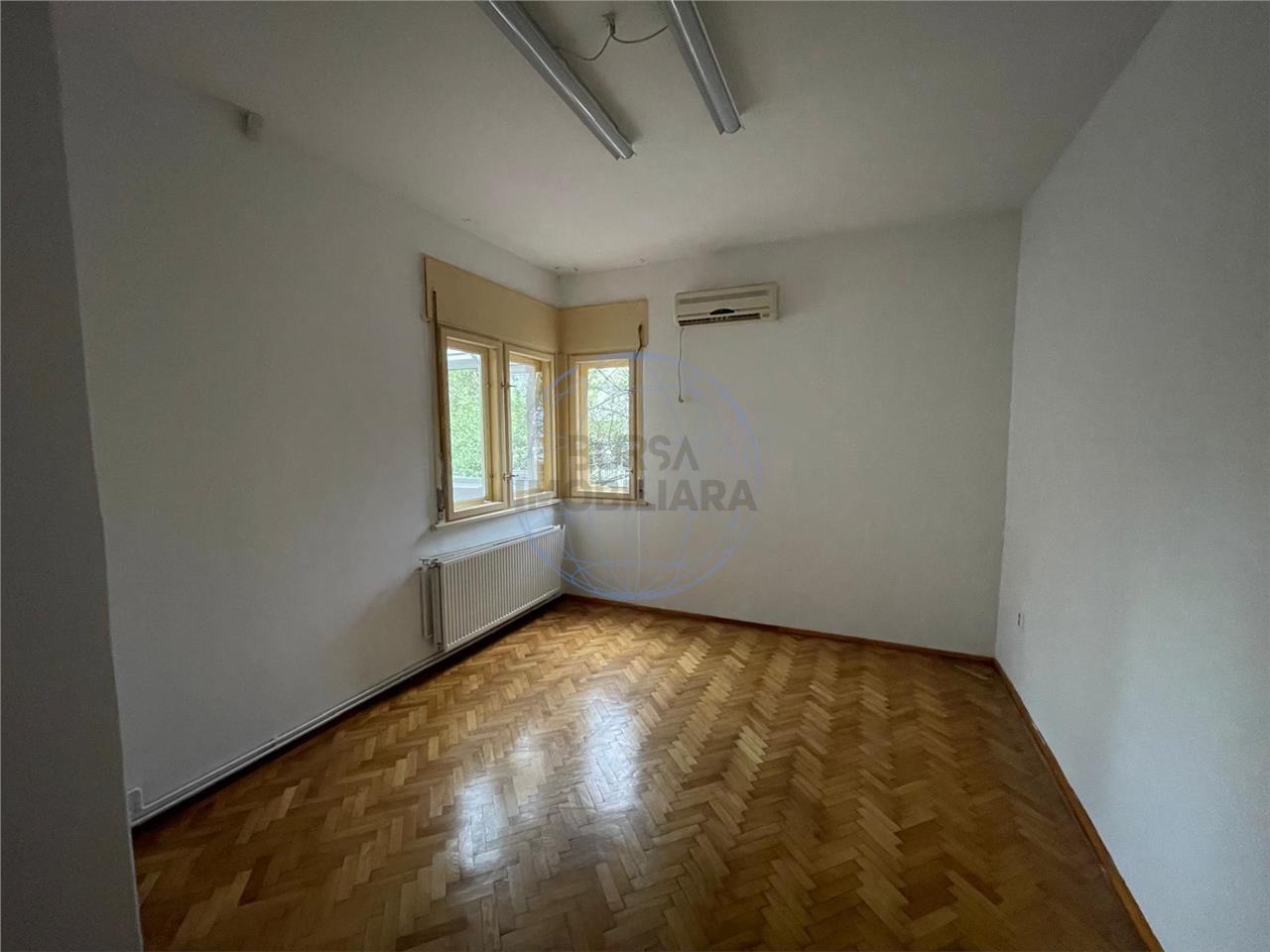 APARTAMENT 4 CAMERE DE INCHIRIAT, ZONA CALEA CALARASI
