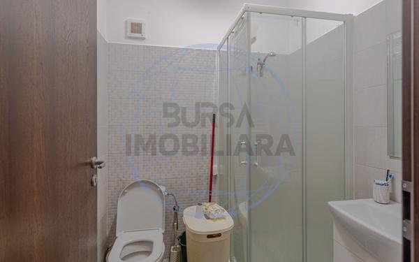 APARTAMENT 3 CAMERE , SECTOR 4, STR. POSTALIONULUI