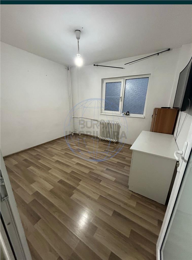 APARTAMNET 3 CAMERE DE INCHIRIAT, SALAJAN