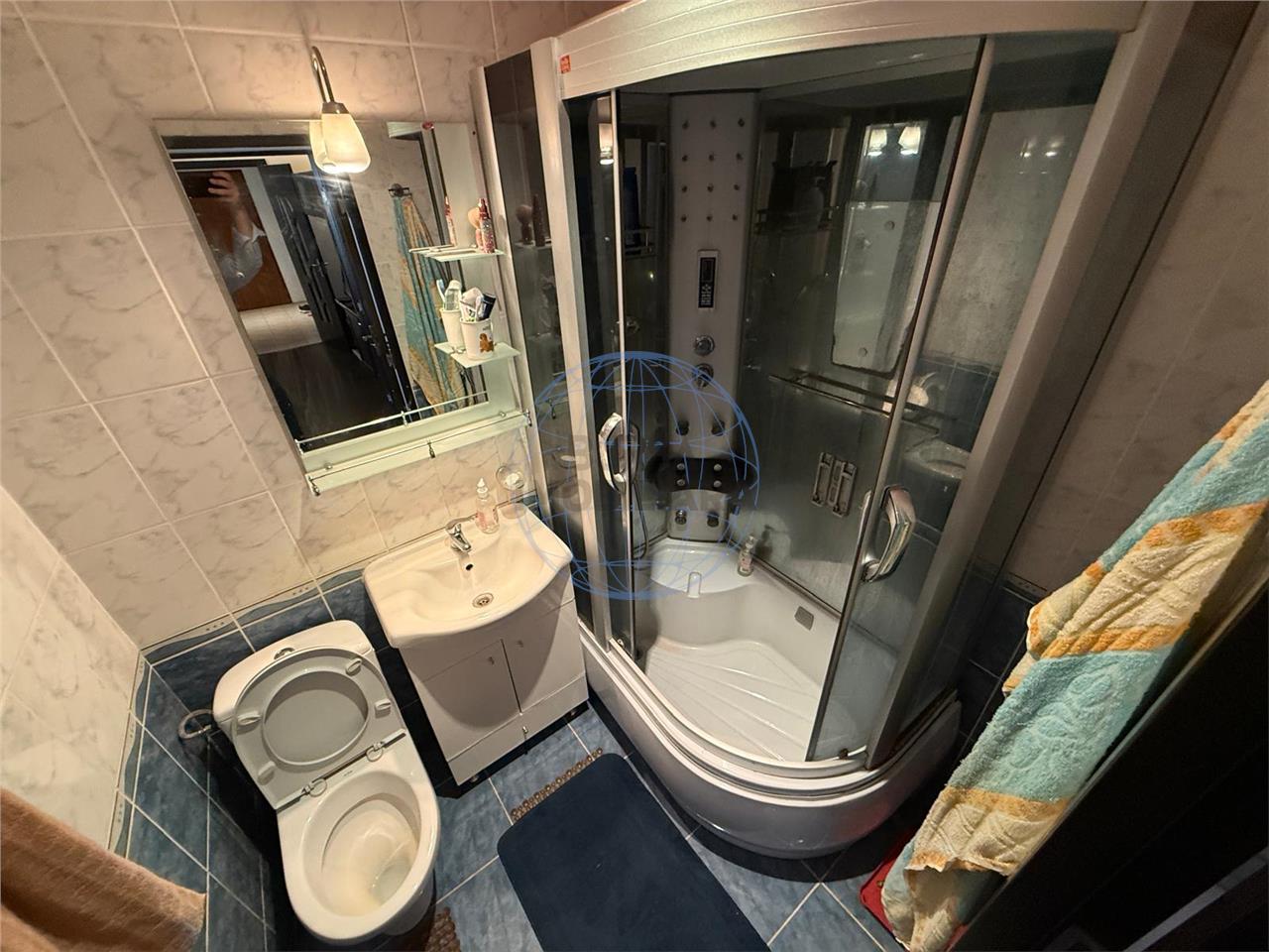 APARTAMENT 3 CAMERE ZONA AUCHAN TITAN