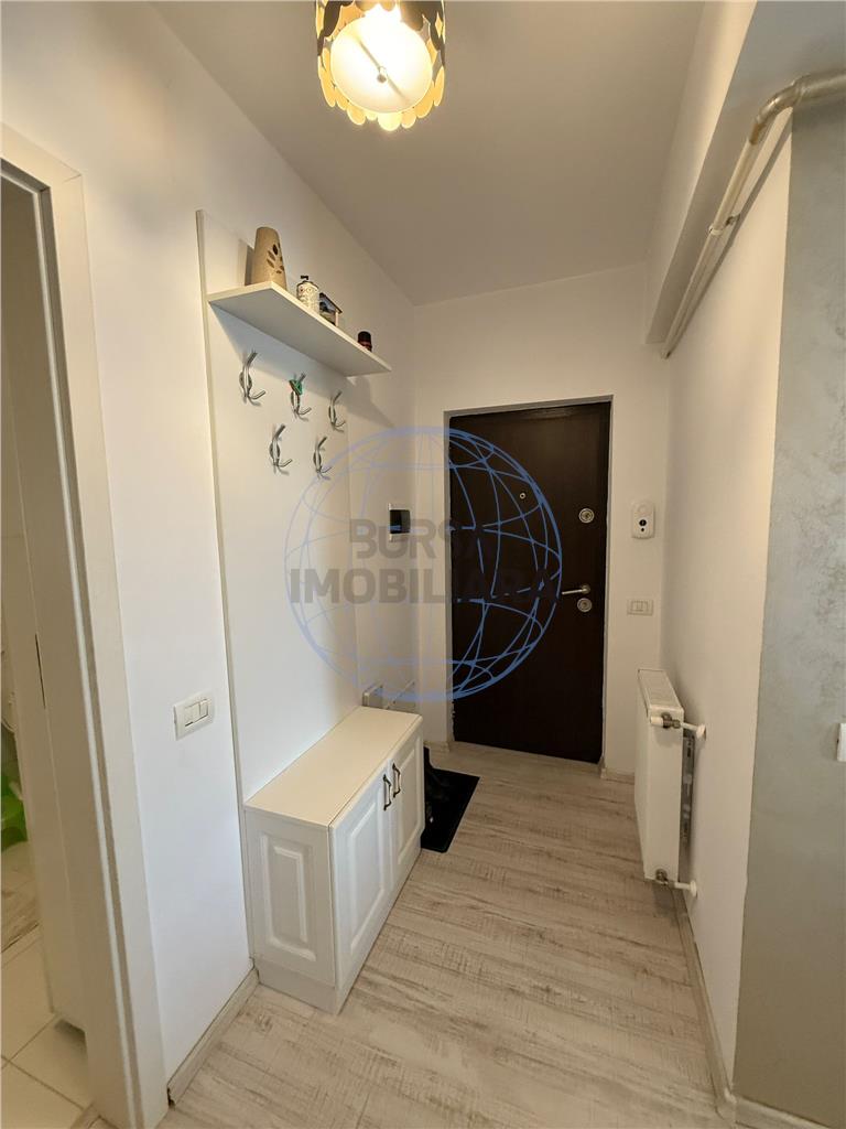 APARTAMENT 3 CAMERE ,STRADA TROTUS