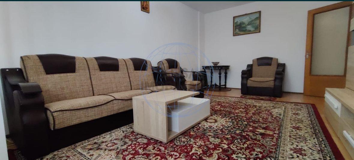 APARTAMENT 2 CAMERE, PIATA VICTORIEI