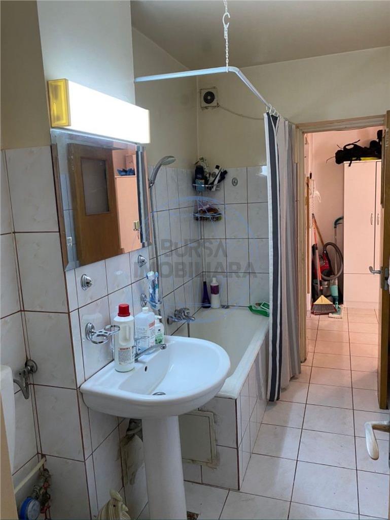 Apartament 2 Camere,  Titan