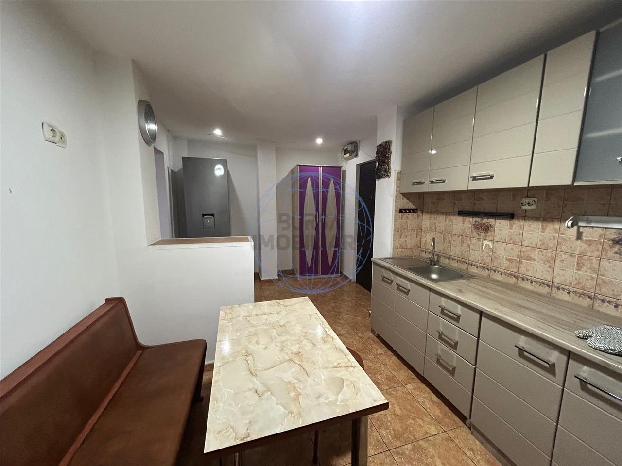 APARTAMENT 3 CAMERE, BD CHISINAU