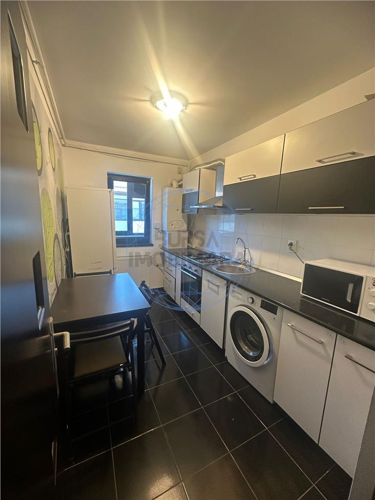 APARTAMENT 2 CAMERE CU MANSARDA,  STR. DRUMUL BINELUI, SEC 4