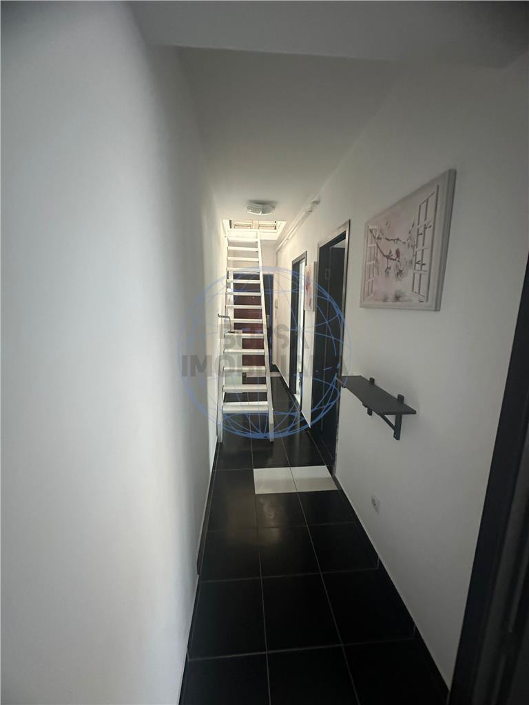APARTAMENT 2 CAMERE CU MANSARDA,  STR. DRUMUL BINELUI, SEC 4