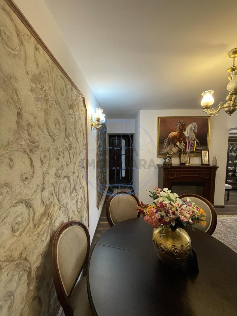 Apartament 3 camere, lux,  rond Alba Iulia