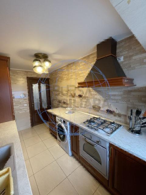 Apartament 3 camere, lux,  rond Alba Iulia