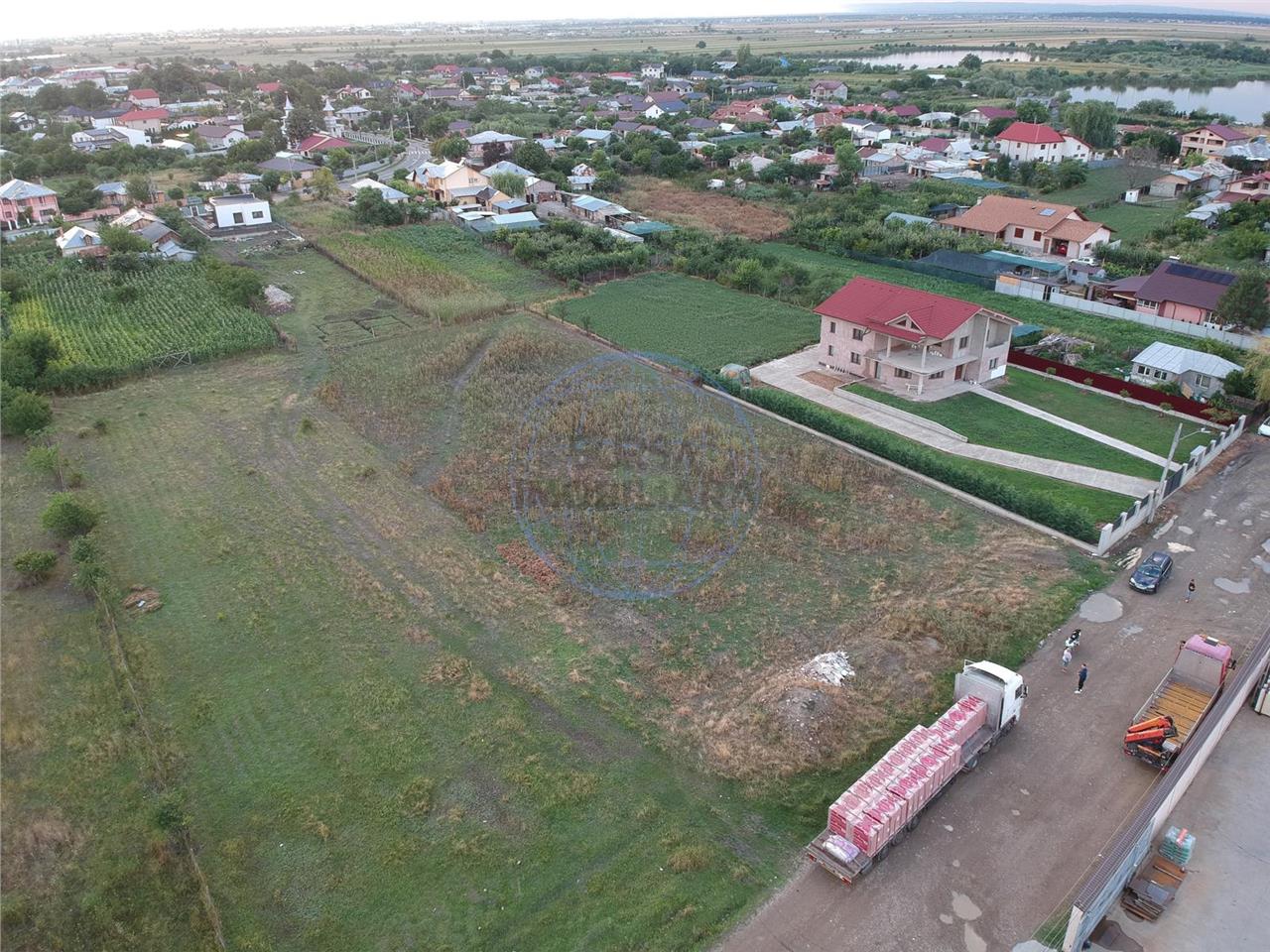 LOTURI TEREN DE VANZARE, MANDRESTI MUNTENI