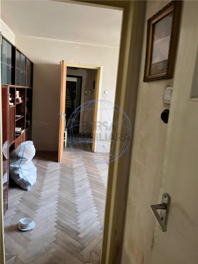 2camere Dristormetrou
