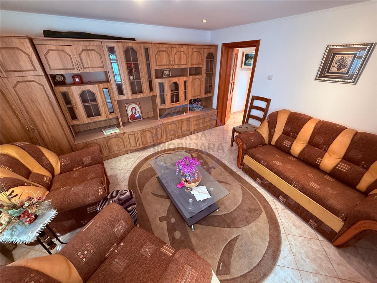 Apartament 3 camere, etaj 1, Rendez Vous Cafe