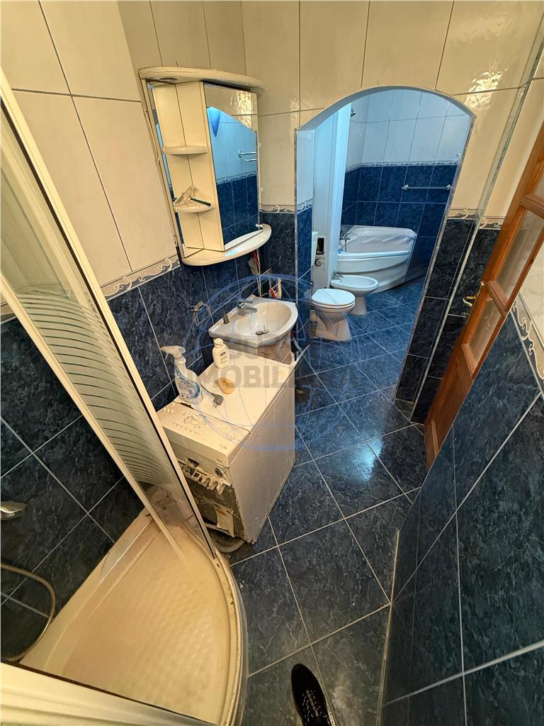 Apartament 3 camere, etaj 1, Rendez Vous Cafe