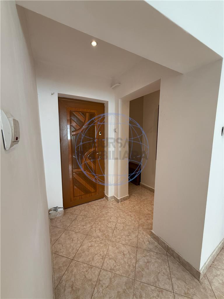 Apartament 3 camere, etaj 1, Rendez Vous Cafe