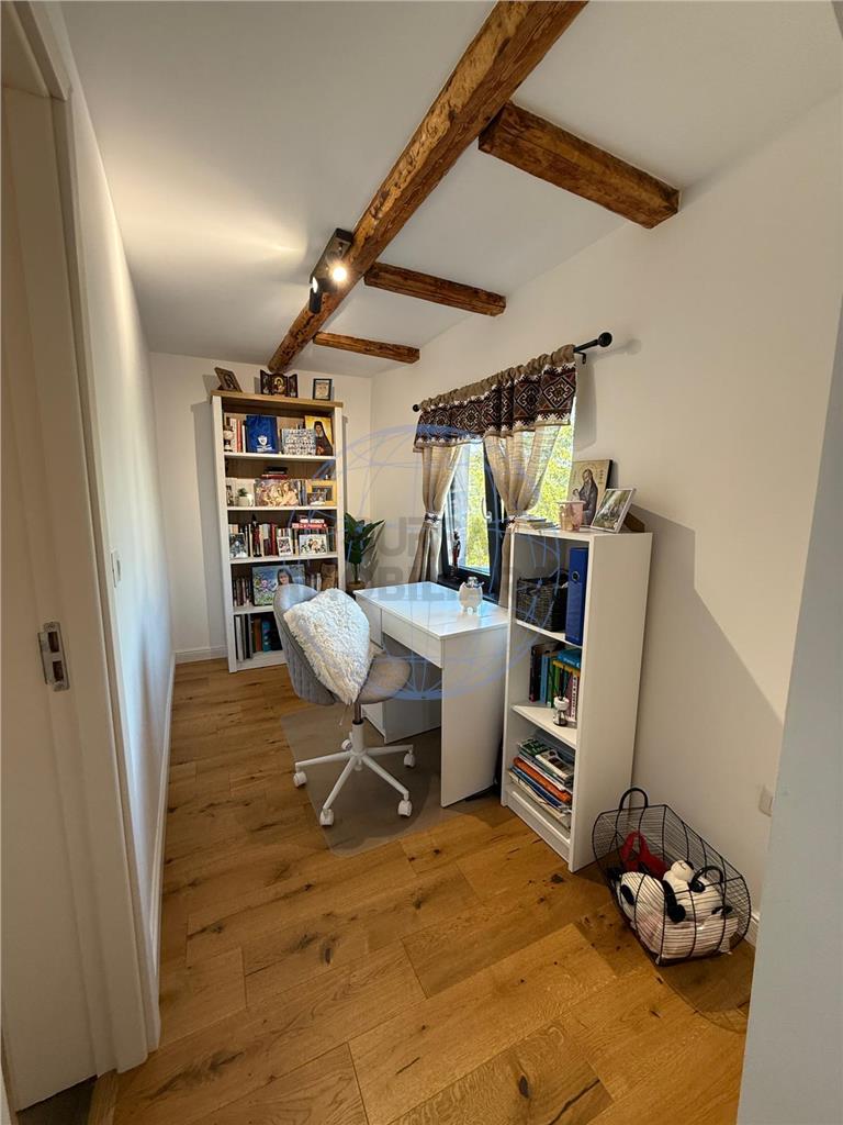 Casa renovata integral, 107 mp utili, teren 2400 mp – Paulesti, Vrancea