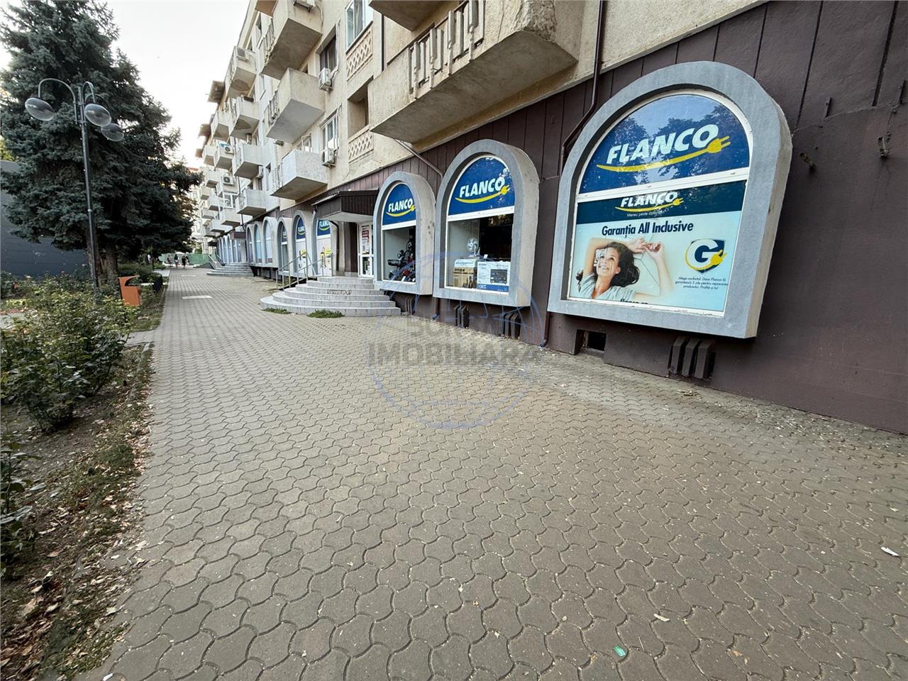 Inchiriere spatiu comercial 340 mp Focsani, Ultracentral