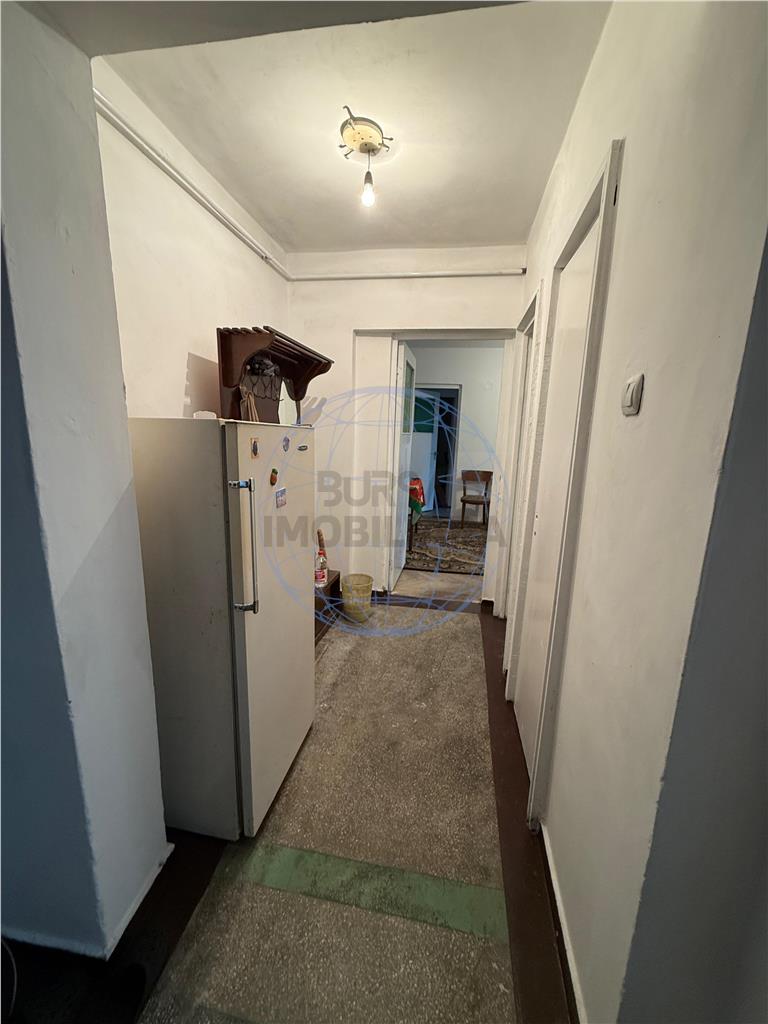 APARTAMENT 2 CAMERE, BARSEI GARA