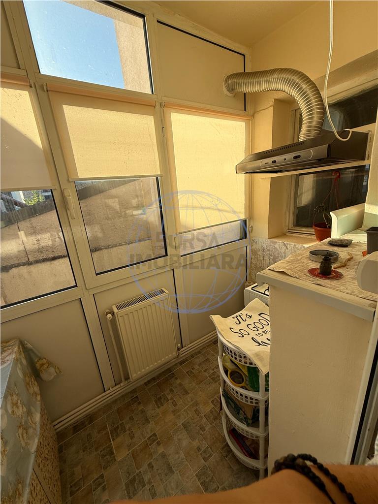 APARTAMENT 3 CAMERE, ETAJ 1, REPUBLICI