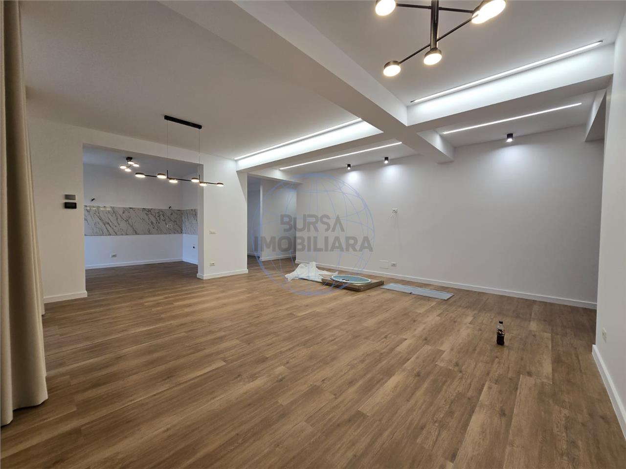 CASA NOUA LA CHEIE, GREENFIELD VANATORI
