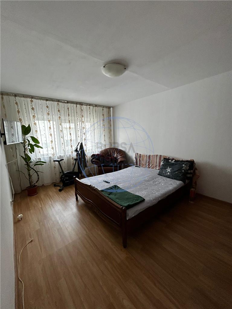 APARTAMENT 2 CAMERE STRADA STEFAN CEL MARE