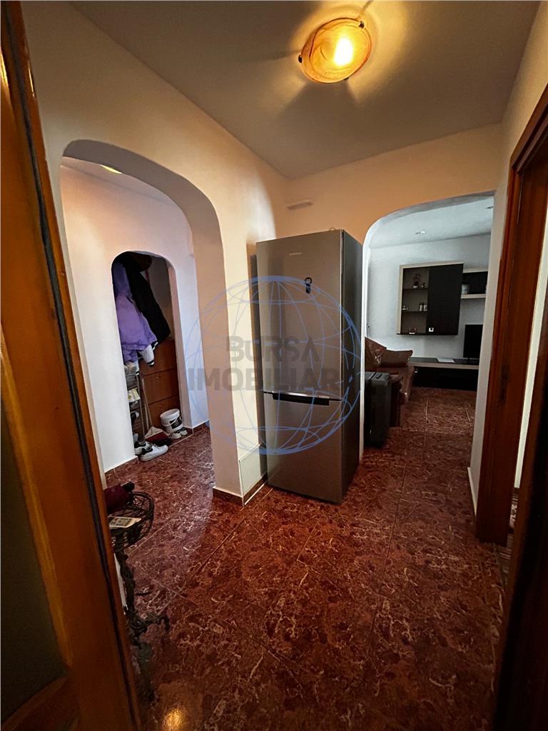 APARTAMENT 2 CAMERE STRADA STEFAN CEL MARE